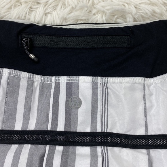 Lululemon Run: Pace Setter Skirt Groovy Stripe Nimbus / Black - Picture 5 of 7